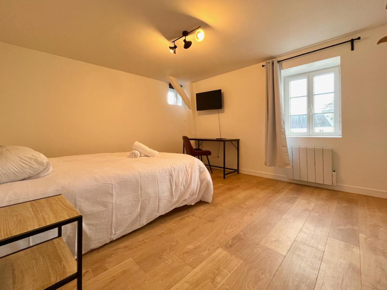 Legendes De La Piste - Sonights Apartment Château-du-Loir Exterior photo